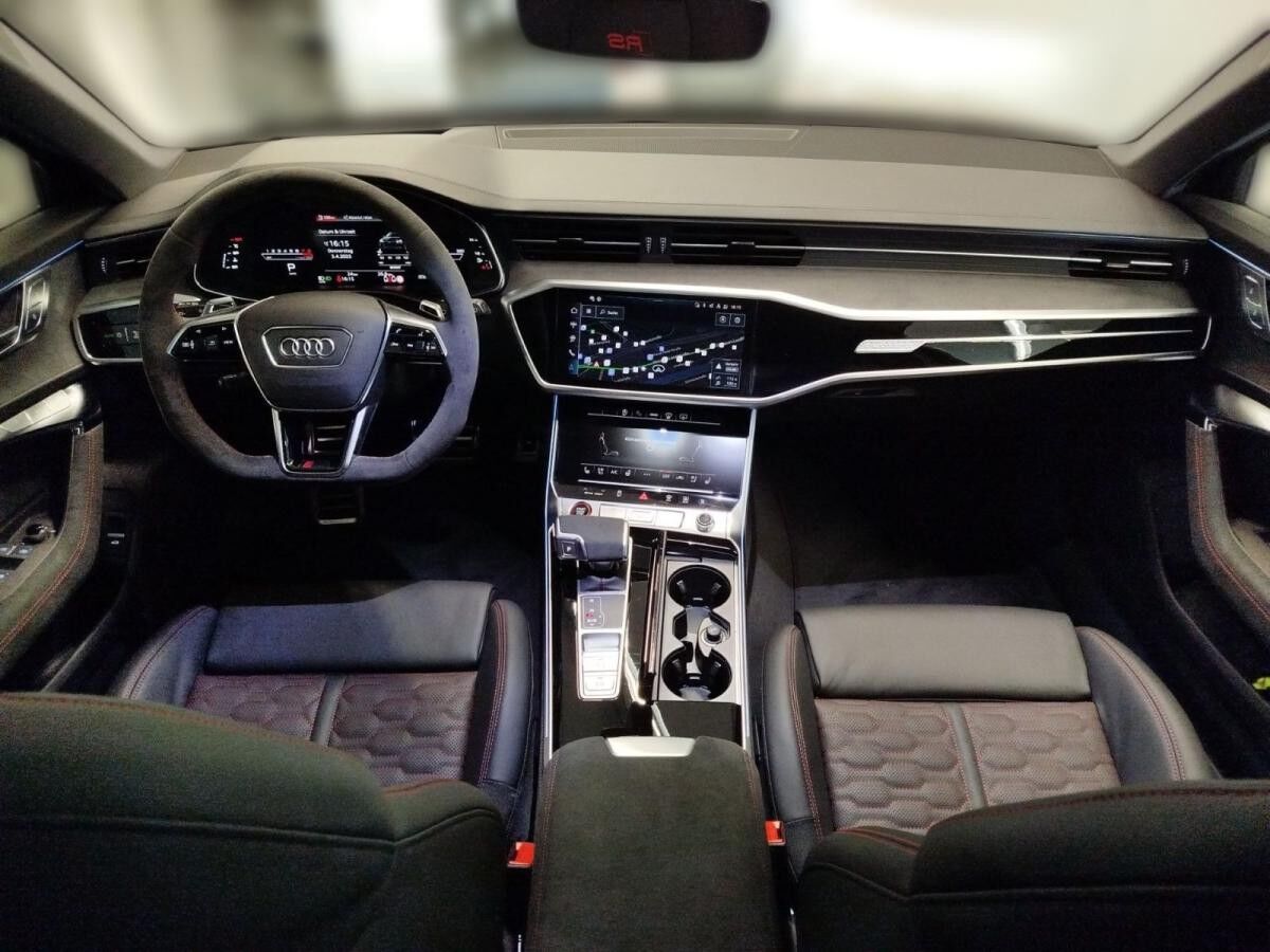 Audi RS6 Avant performance tiptronic HD Matrix-LED RS-Sportabgasanlage Standheizung