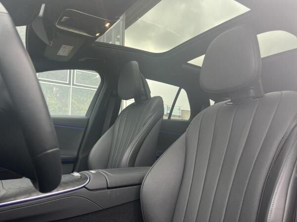 Mercedes-Benz E 450 d 4M T Avantgarde+AHK+Distronic+DigiLight+