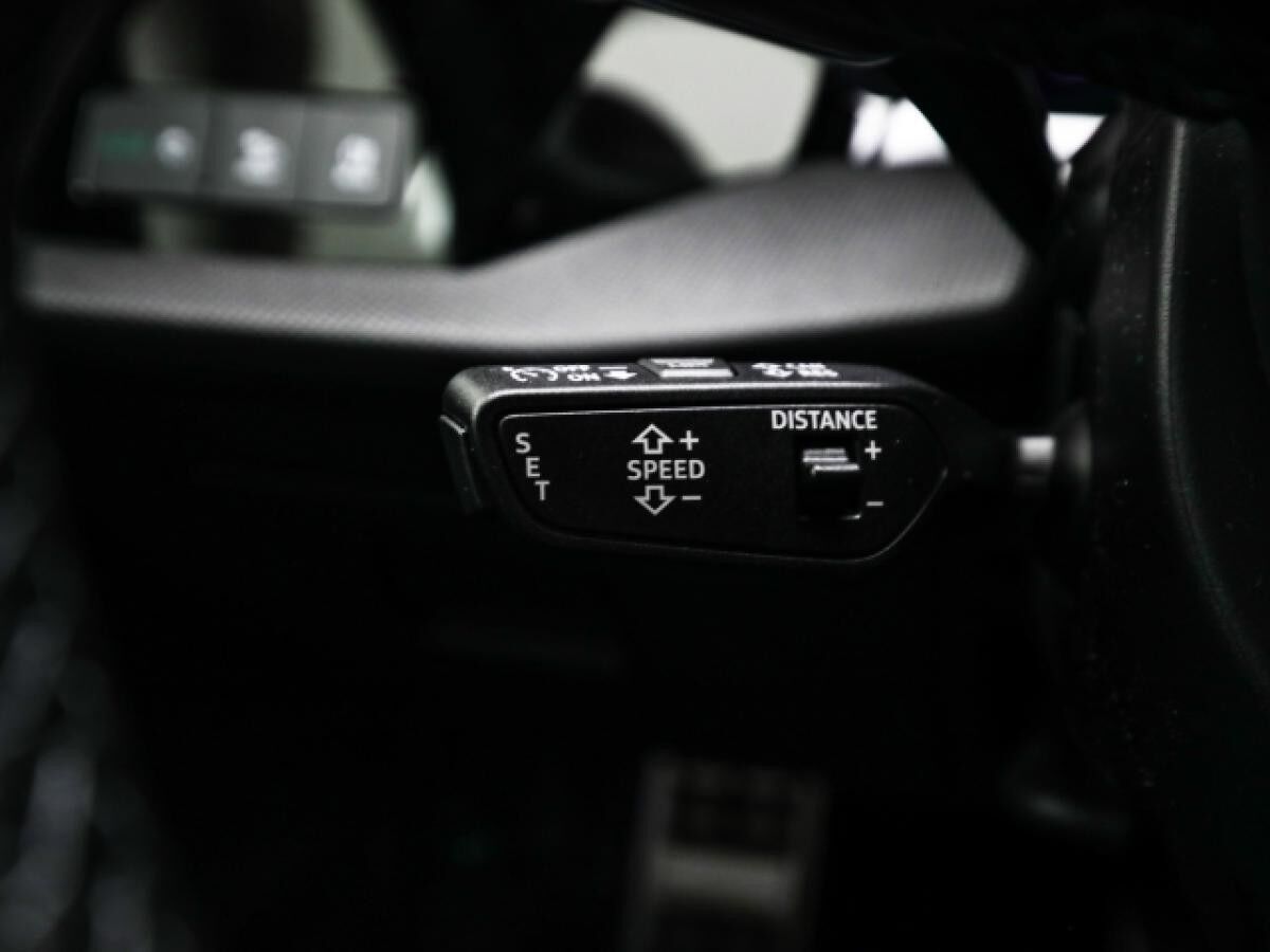 Audi A3 Sportback advanced 35 TFSI Mod25 Matrix ACC Navi