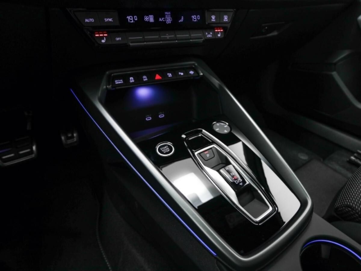 Audi A3 Sportback advanced 35 TFSI Mod25 Matrix ACC Navi