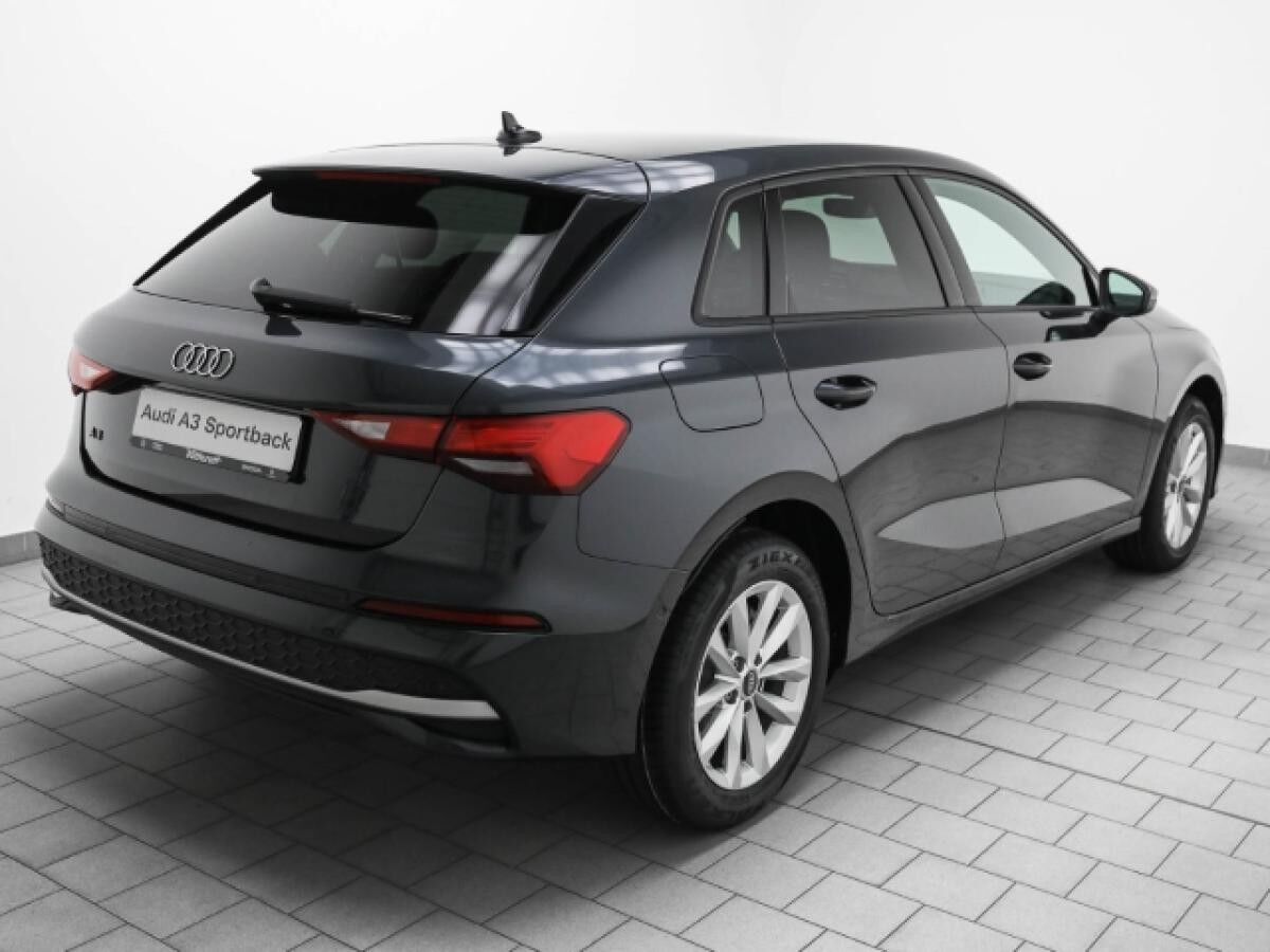 Audi A3 Sportback 30 TFSI S tronic CarPlay ParkAssist