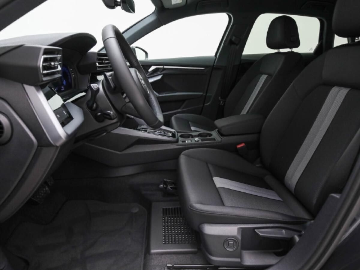 Audi A3 Sportback 30 TFSI S tronic CarPlay ParkAssist