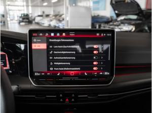 Volkswagen Golf VIII 2,0 TSI DSG GTI Black Style ACC DCC Matrix Kamera