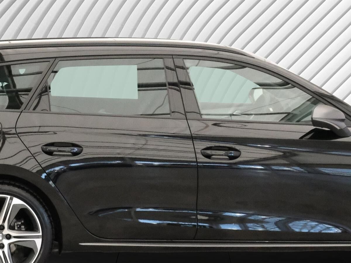 Seat Leon Sportstourer FR Plus 2.0 TDI 4Drive 110 kW (150 PS) 7-Gang-DSG