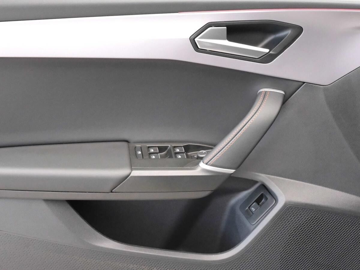 Seat Leon Sportstourer FR Plus 2.0 TDI 4Drive 110 kW (150 PS) 7-Gang-DSG