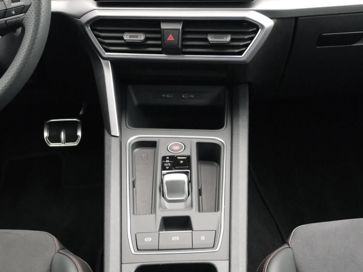 Seat Leon Sportstourer FR Plus 2.0 TDI 4Drive 110 kW (150 PS) 7-Gang-DSG