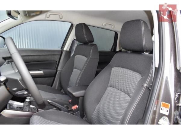 Suzuki Vitara Comfort 1.4l Hybrid Navi LED ACC Apple