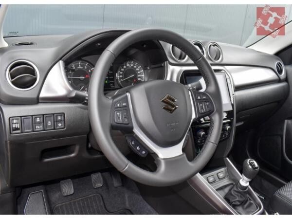 Suzuki Vitara Comfort 1.4l Hybrid Navi LED ACC Apple