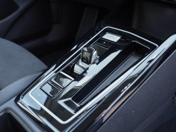 Volkswagen Golf Style 1,5l eHybrid OPF DSG / VLW