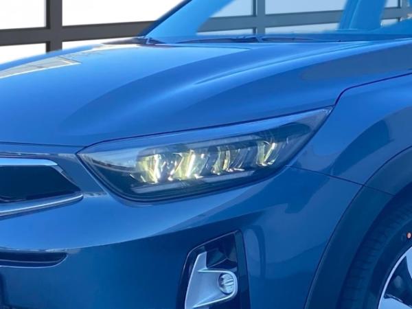 Kia Stonic Vision 1.2 Navi LED Kamera Klima Tempomat PDC
