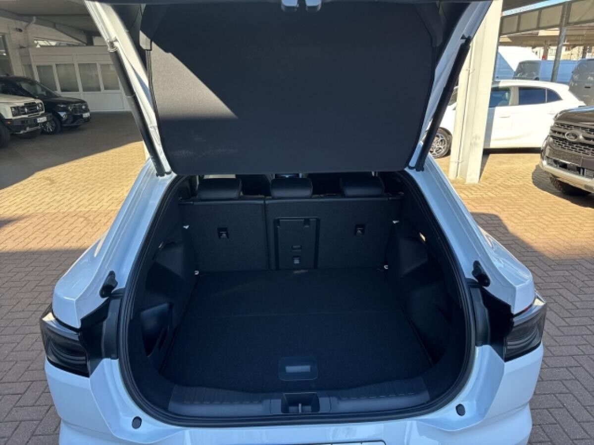 Ford Capri RWD 77kWH 286PS HUD LED elektr. Heckklappe 360 Kamera