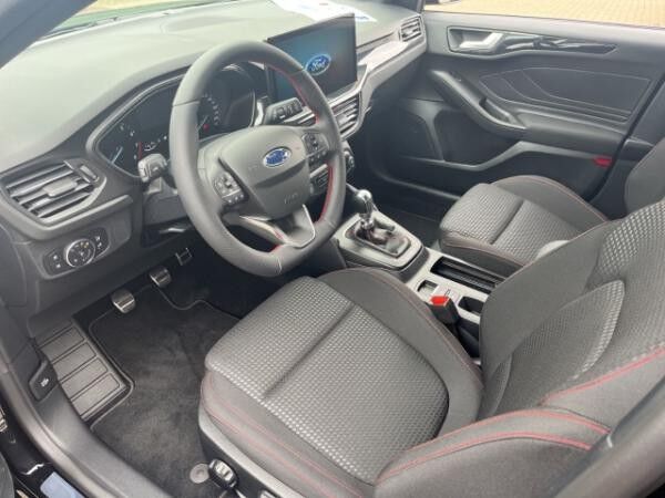 Ford Focus ST-Line 1.0 EB M-Hybrid 125PS LED ACC CarPlay Alu Kamera