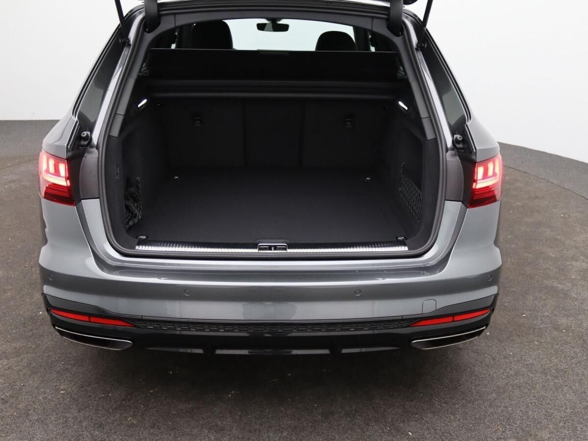 Audi A4 Avant competition edition 40TFSI quattro/ AHK