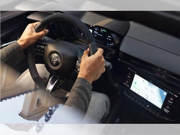 Alfa Romeo Junior INTENSA | TOP-MODELL | Privat & Gewerbe