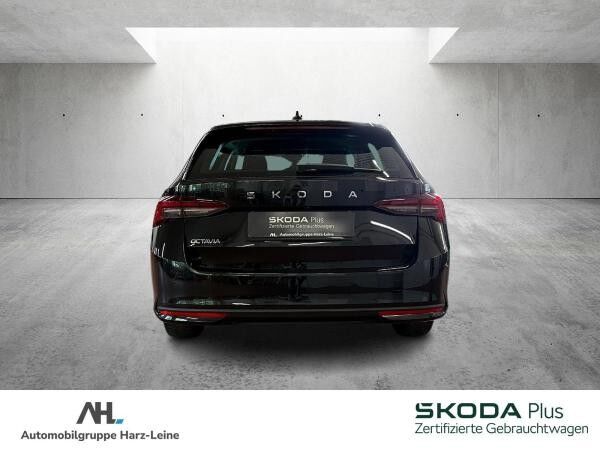 Skoda Octavia Combi 2.0 TDI Selection DSG LED Navi ACC RFK Keyless Smart Link