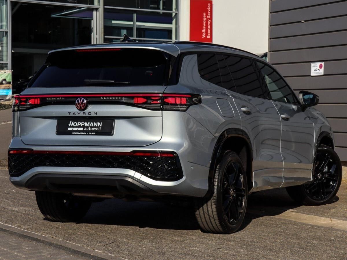 Volkswagen Tayron R-Line 2,0 l TDI SCR 4MOTION DSG AHK MATRIX BLACK STYLE