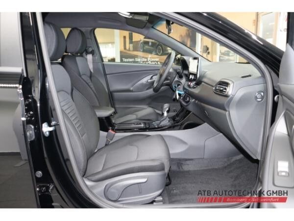 Hyundai i30 Advantage 1.0 T-GDi DCT Navi LED Apple CarPlay