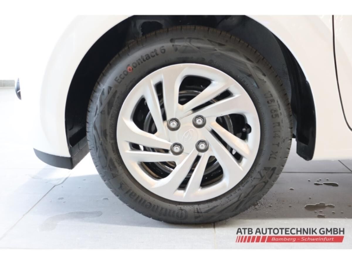 Hyundai i10 Select MY25 1.0 Benzin 5-MT 2WD Navi