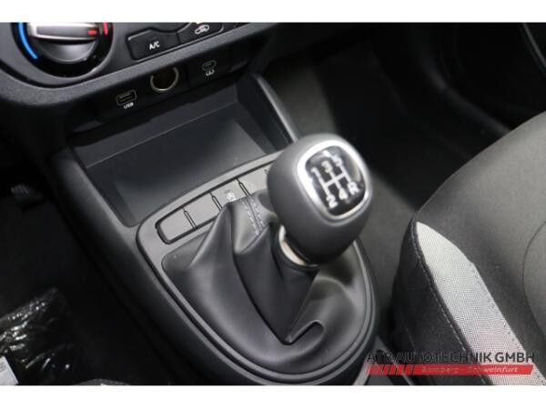 Hyundai i10 Select MY25 1.0 Benzin 5-MT 2WD Navi Apple CarPlay
