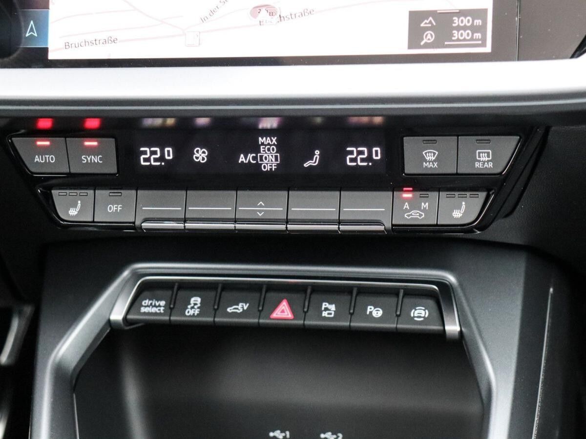 Audi A3 Sportback S line 45 TFSI e S tronic Audi A3 Sportback S line 45 TFSI e S tronic