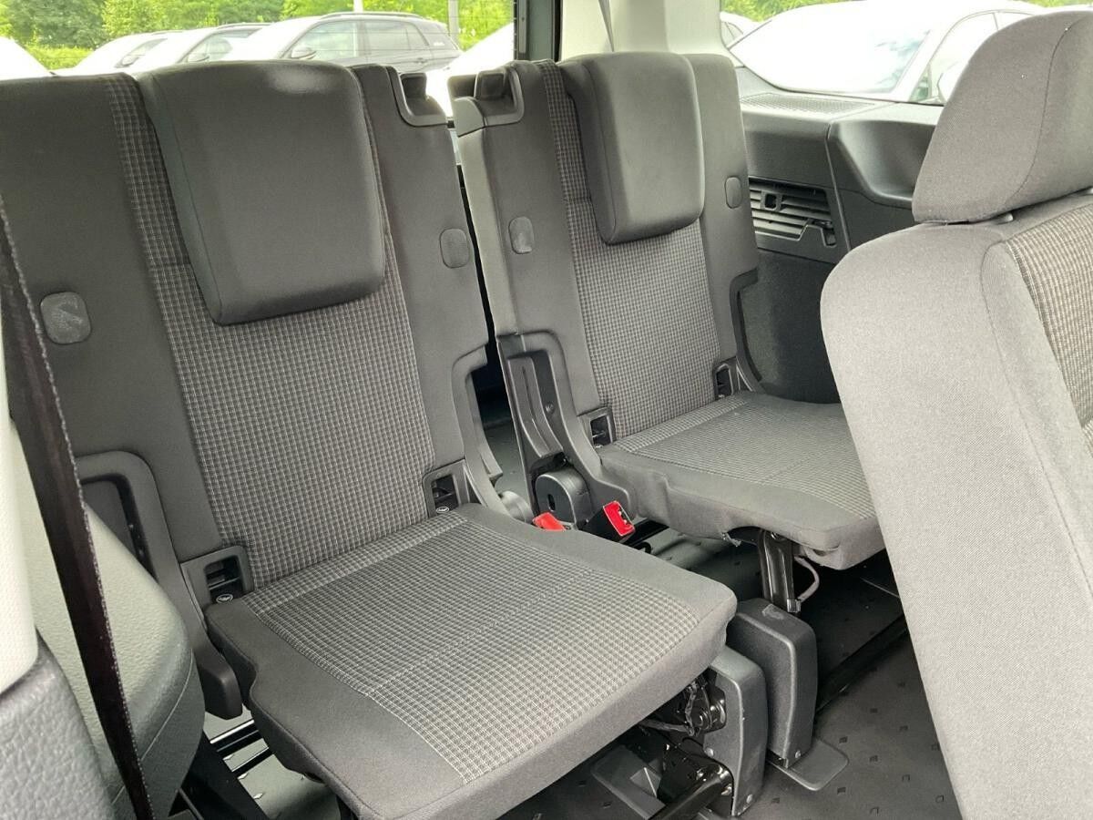 Volkswagen Caddy Maxi 2.0 TDI DSG Allwetter Kamera SHZ