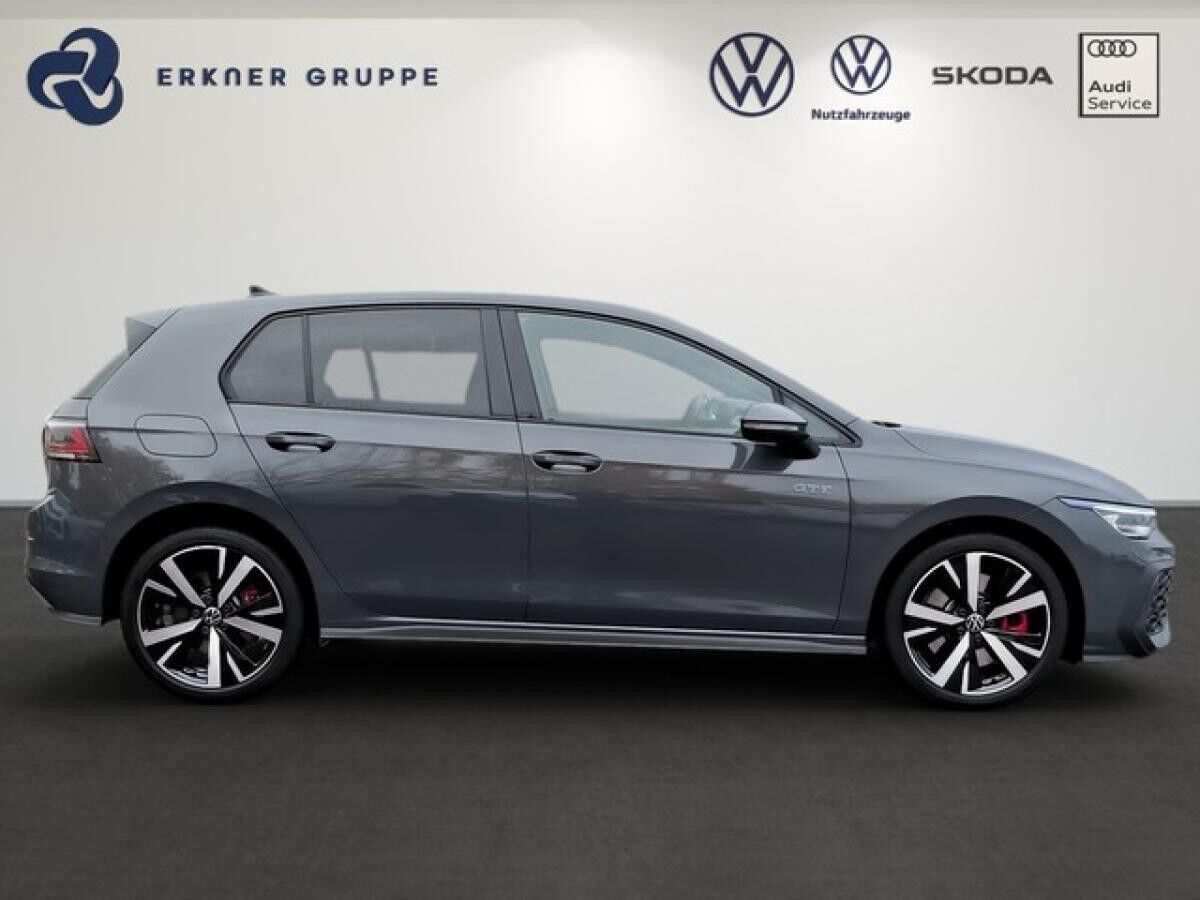 Volkswagen Golf GTE 1.5TSI eHybrid LED+NAVI+KESSY+360°+SHZ