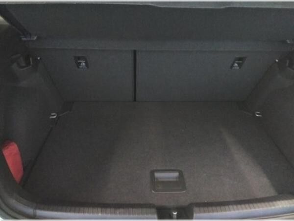 Volkswagen Polo 1,0 Move LED Tempomat AppConnect Parkpilot Alu Sitzheiz.
