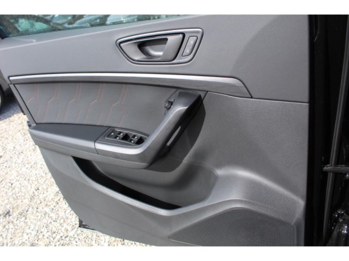 Cupra Ateca 2.0 TSI DSG 4Drive VZ NAVI LED AHK DCC ACC 19