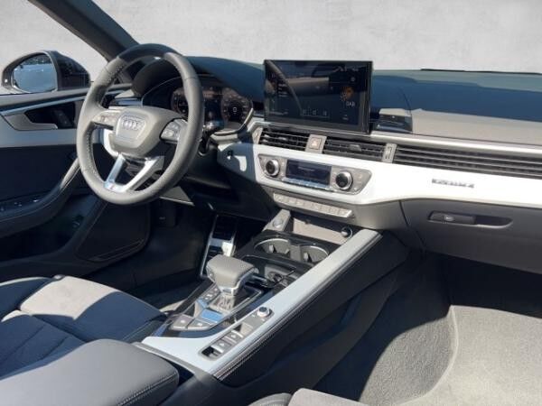 Audi A5 Cabrio S line 40 TFSI quattro S tronic+NAVI PLUS+MATRIX