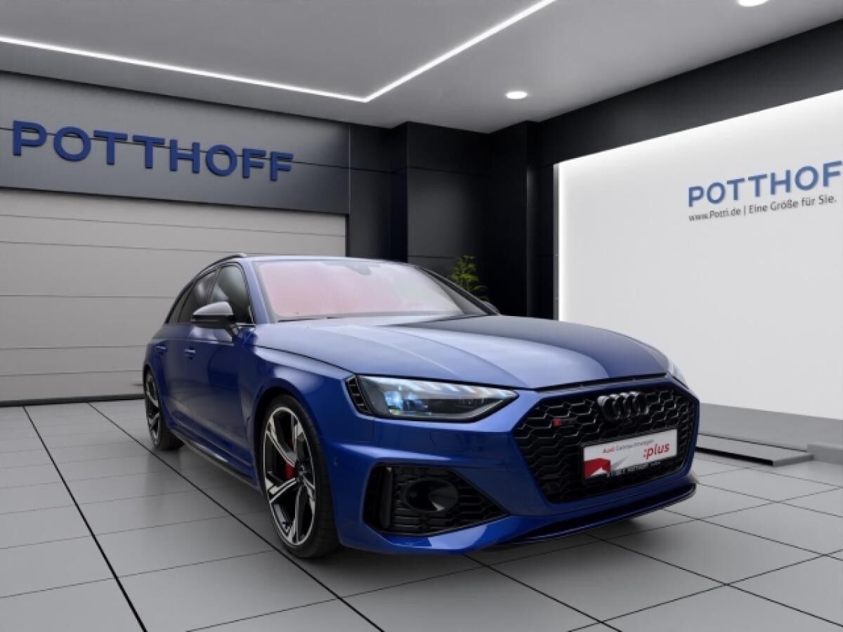 Audi RS4 Avant Q PANO NAVI+ MATRIX B&O HuD