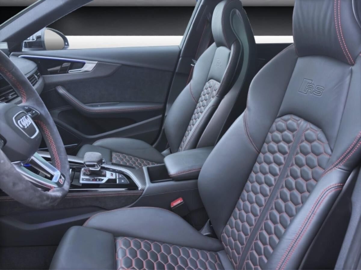 Audi RS4 Avant Q PANO NAVI+ MATRIX B&O HuD