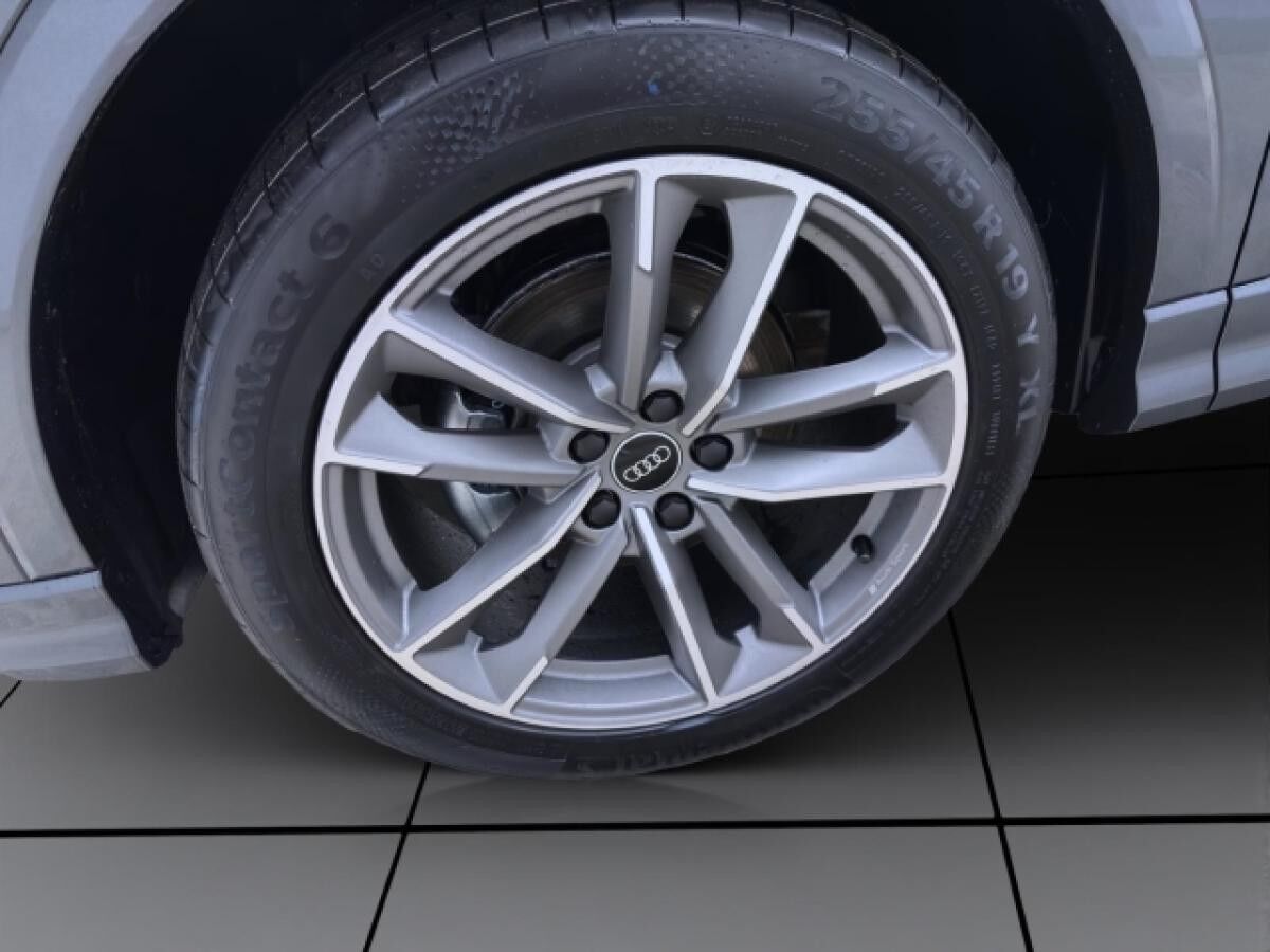 Audi Q3 35 TDI S LINE AHK NAVI+ KAMERA LED