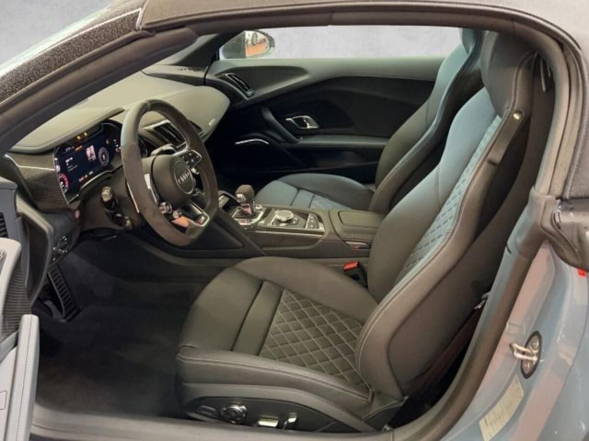 Audi R8 Spyder V10 performance quattro S tronic