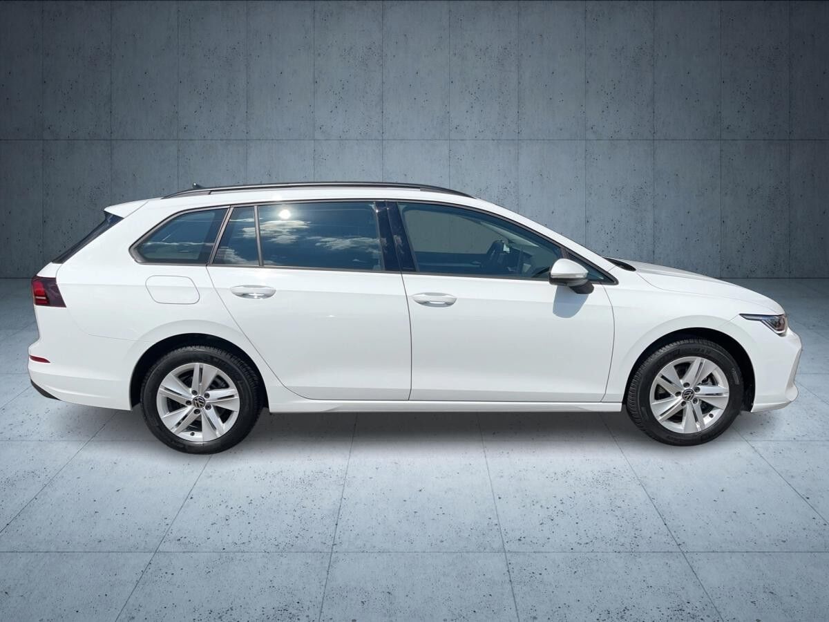 Volkswagen Golf Variant Life 1.5 TSI DSG R-KAMERA LED ACC