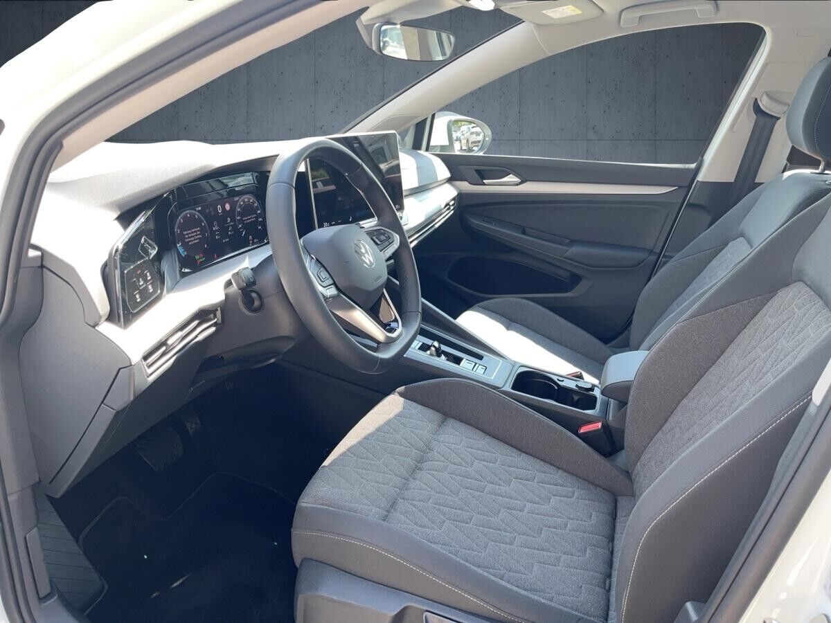 Volkswagen Golf Variant Life 1.5 TSI DSG R-KAMERA LED ACC