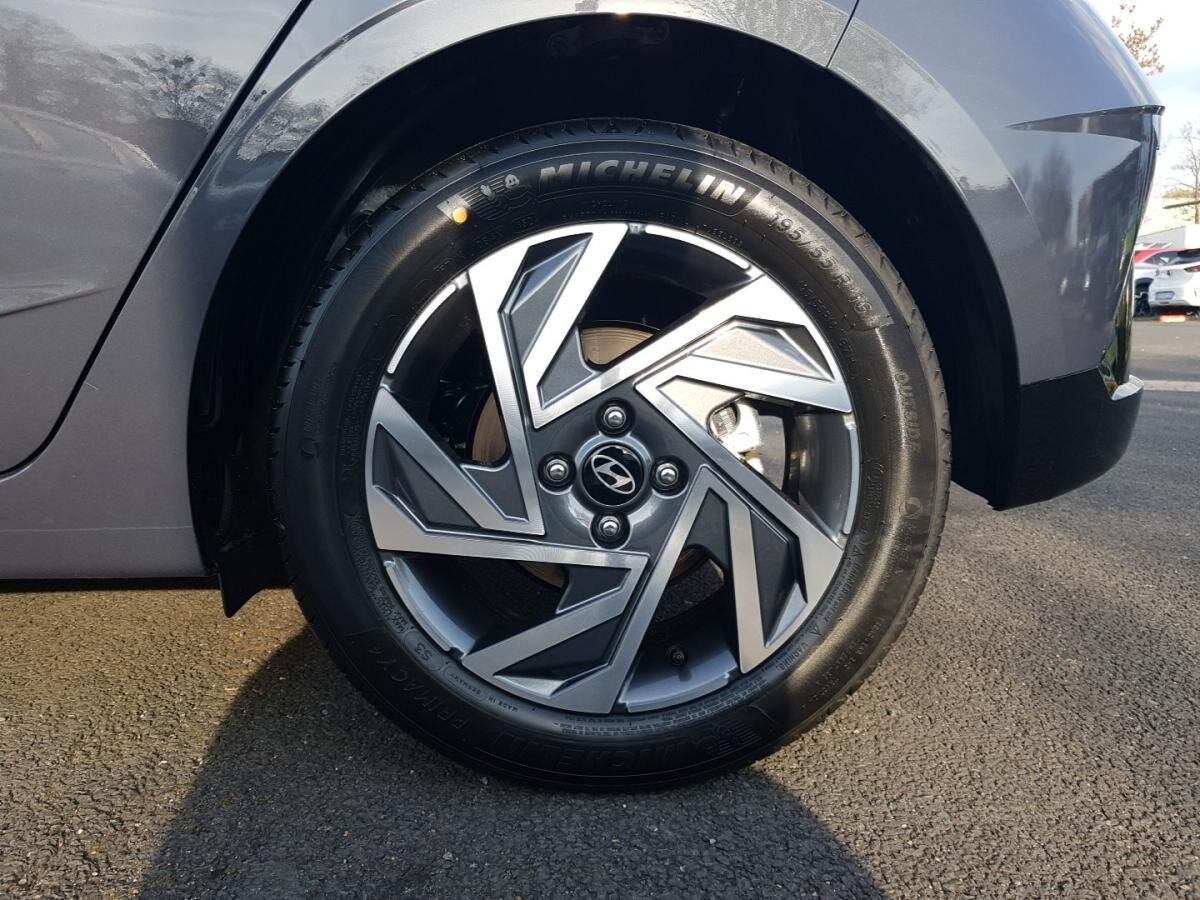 Hyundai i20 1.0 T-GDI Trend *SOFORT*LED*NAVI*DAB*4xSHZ