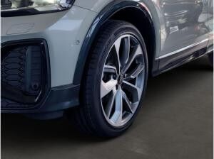 Audi Q2 S line TFSI Matrix LED Parkasistent GRA Smartph. interface