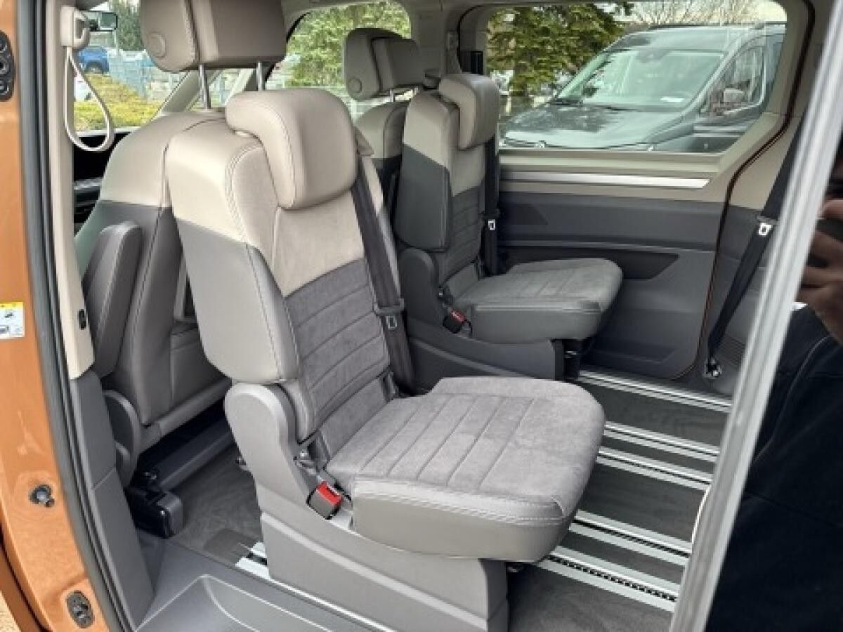 Volkswagen T7 Multivan Life TDi Standheizung/ Kamera