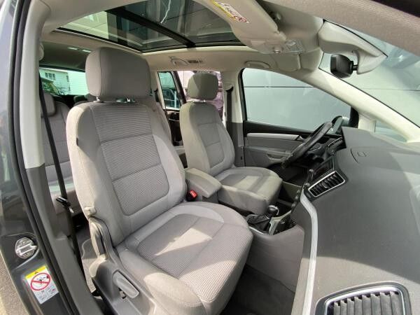 Volkswagen Sharan 1.4 TSI DSG Comfortlin NAVI PANO RFK AHK