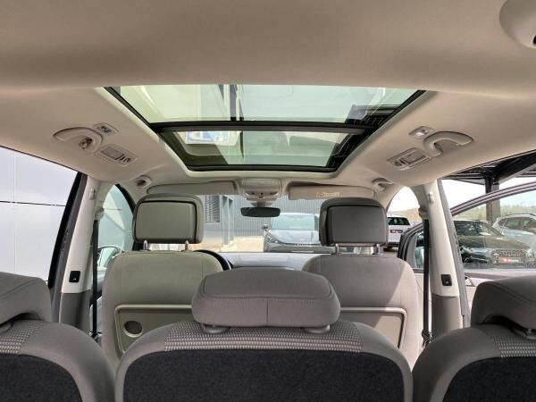 Volkswagen Sharan 1.4 TSI DSG Comfortlin NAVI PANO RFK AHK