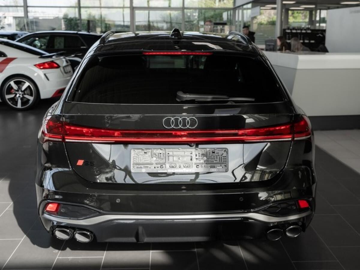 Audi S5 Avant TFSI Quattro Businessleasing - S line Edition One ACC Matrix Pano TechPro