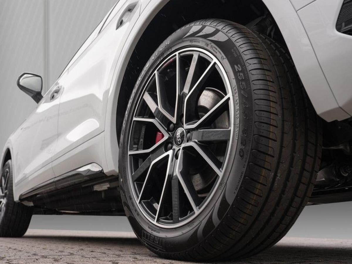 Audi Q5 Sportback 55 TFSIe S line Sport edition