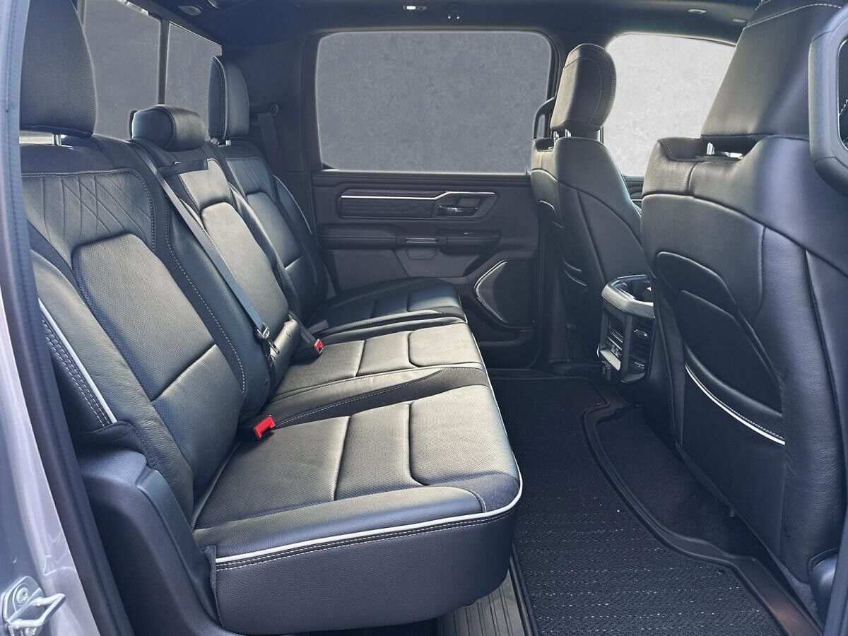 Dodge RAM 1500 Limited Crew Cab 3.0l Hurricane AHK LPG