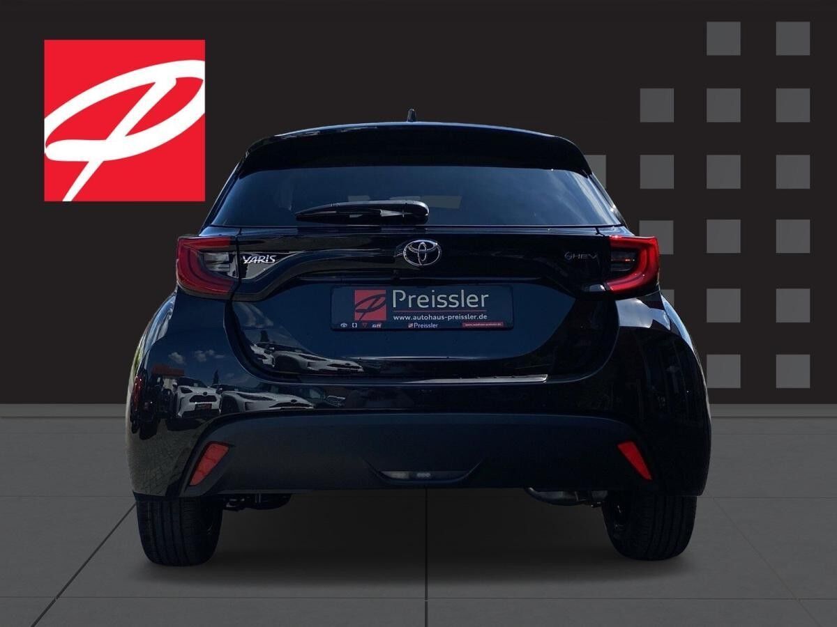 Toyota Yaris 1.5 Hybrid 116 CVT *Teamplayer +Safety+Winter-P.*