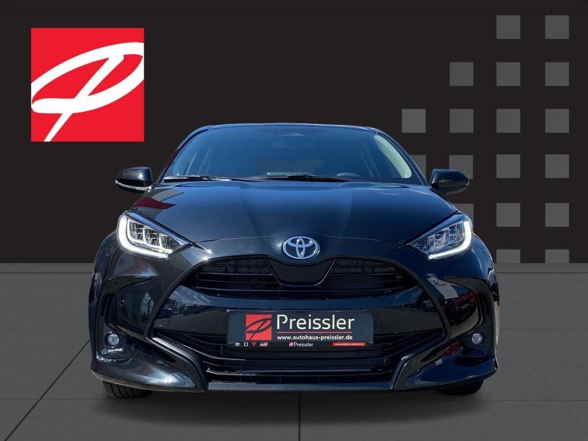 Toyota Yaris 1.5 Hybrid 116 CVT *Teamplayer +Safety+Winter-P.*