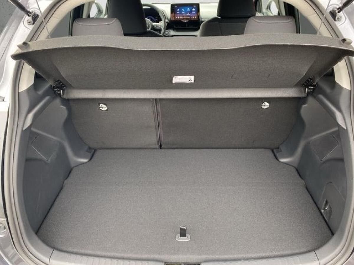 Toyota Yaris 1.5 Hybrid 116 CVT *Teamplayer*