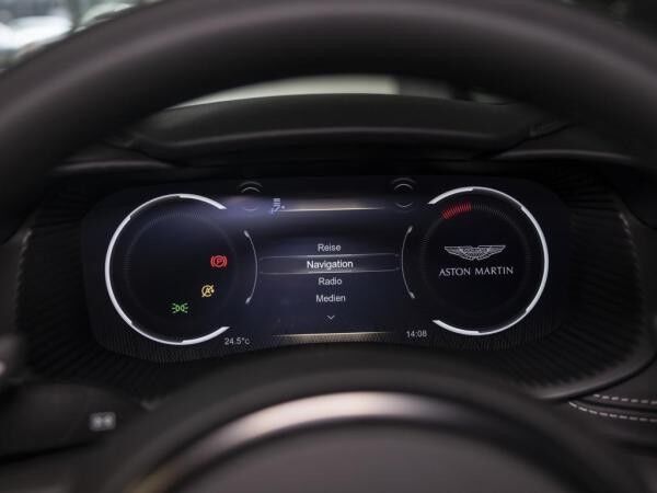 Aston Martin DBX V8 Panorama 550 - Hamburg *sofort verfügbar*