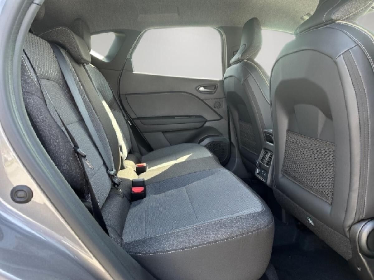 Renault Captur Techno 140 Navigation*Ganzjahresreifen*SHZ*Lenkradheitzung*LED