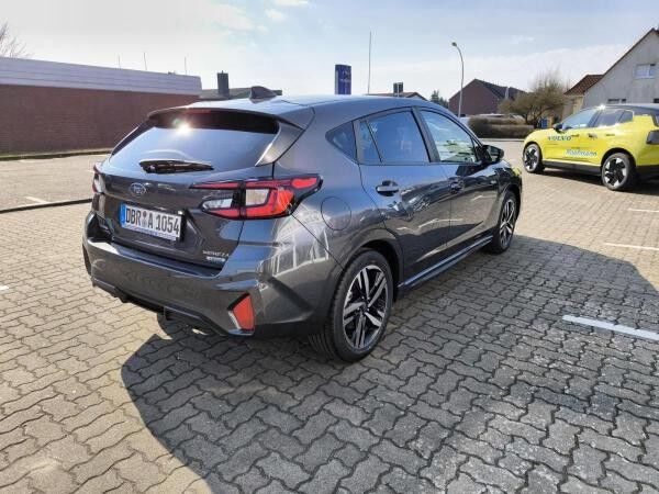 Subaru Impreza 2.0ie AWD Aut. Platinum/ACC/Leder/Dach