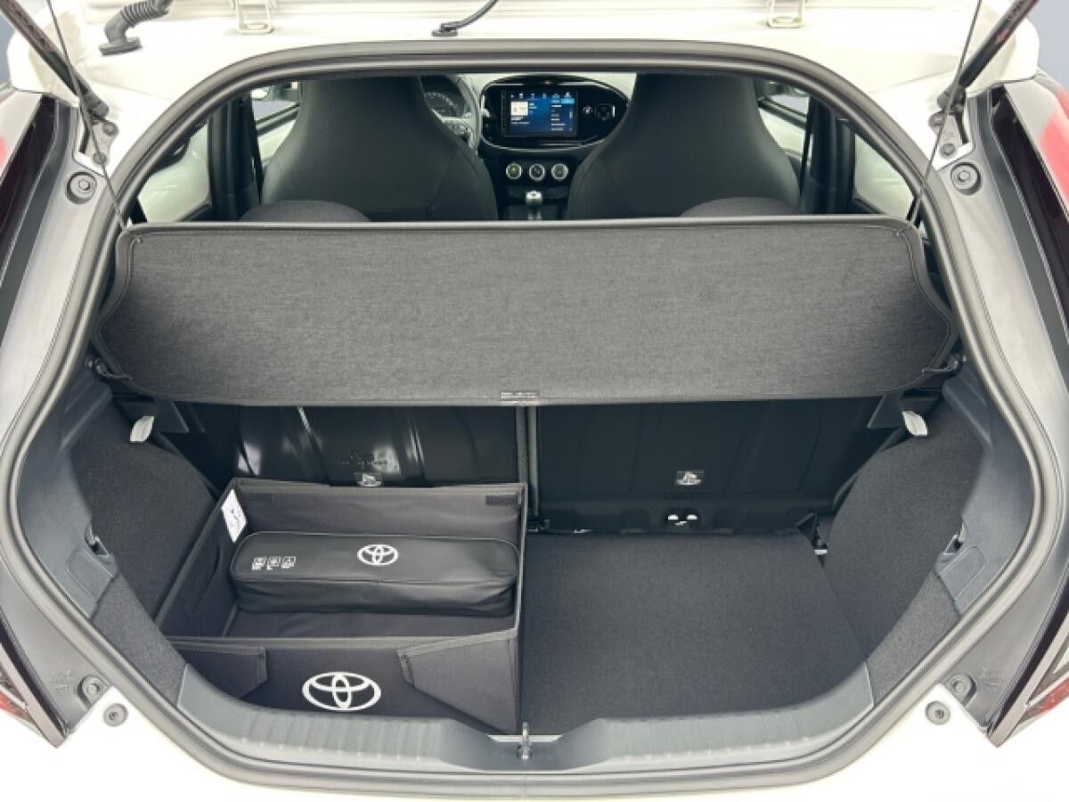 Toyota Aygo X Business Edition | CarPlay | Sitzheizung | Sofort! ⚡